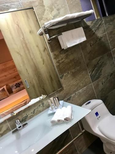 Hotel Photo 11