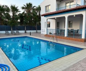 Green Bungalow Save Pool for Children Ayia Napa Cyprus