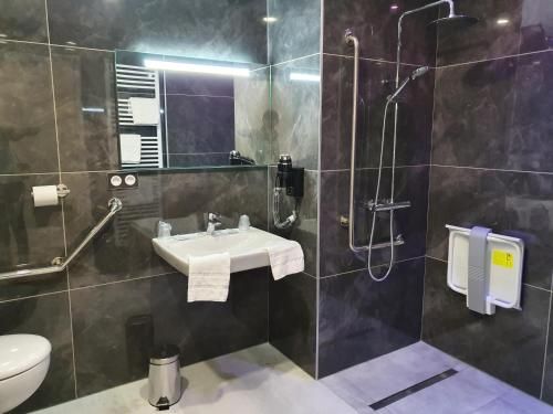 Hotel Photo 11