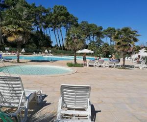 T2 Antigua Ondres plage avec piscine et tennis Ondres France