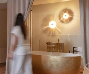 MiHotel Tour Rose Lyon France