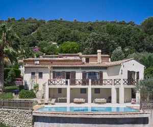 Sunlight Properties - Villa Olea - 5 bedrooms with pool Le Tignet France