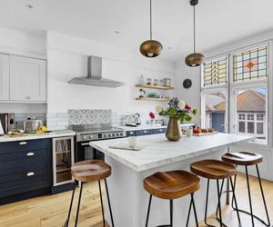Flat 2 Fairfax Place Dartmouth United Kingdom