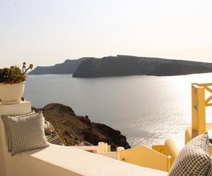 S K Vedema House Sunset Oia Greece