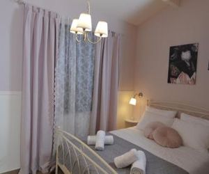 Olympias Apartments Loutsa Greece