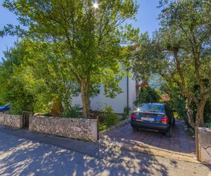 Spacious apartment with three double bedrooms Stari Grad Croatia