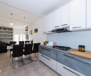 I&T family friendly apartment, free parking,free wi fi Promajna Croatia