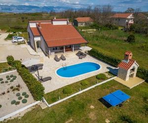 Villa Natur with heated pool Privlaka Croatia