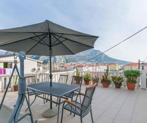 Apartment Josip Omis Croatia
