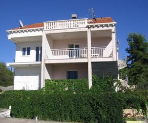 Apartments with a parking space Lumbarda (Korcula) - 18037 Lumbarda Croatia