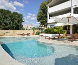 Apartments with pool Fazana Croatia