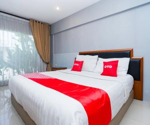 Capital O 3102 Rollingstone Hotel Surabaya Indonesia