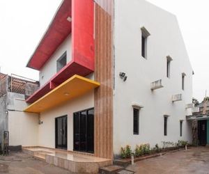 RedDoorz Plus near Trans Studio Cibubur 2 Bekasi Indonesia