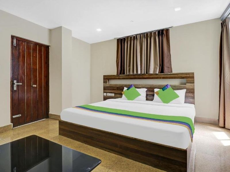Hotel Photo 9