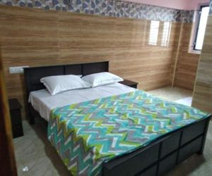 Hotel Adhi Residency - Cleanliness & Friendliness Room VL Vardharaja Temple Kanchipuram India