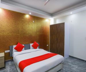 OYO 69880 Prime Park Hotels 2 Ghaziabad India