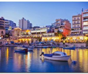 Stylish 2BR Apart, Steps Away from the Beach Sliema Republic of Malta