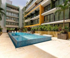 Studio close to 5th Av. w/ Amazing Roof Pool View, Gym, Spa and more! Playa Del Carmen Mexico