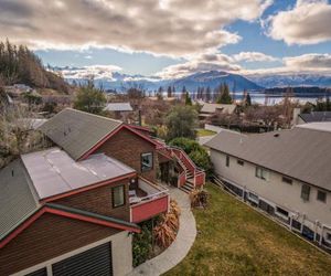 Haven by The Lake - Wanaka Holiday Home Wanaka New Zealand