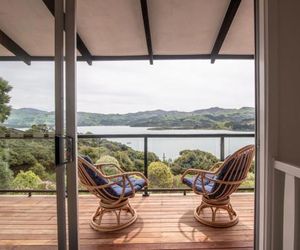 Kingfishers Perch - Takamatua Holiday Home Akaroa New Zealand