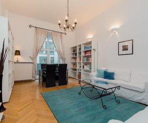 ShortStayPoland Boduena (B75) Warsaw Poland