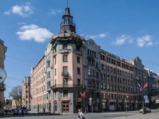 Room on Kamennoostrovsky Avenue 54