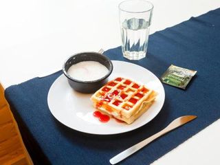 Guests Love on Zvenigorodskaya
