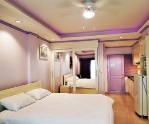 Baan Suan Lalana modern ground floor studio apartment Pattaya Jomtien Beach Thailand