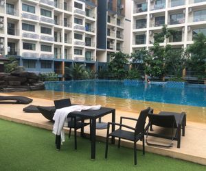 Laguna beach resort 2 studio condo Pattaya Jomtien Beach Thailand