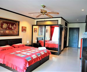 Jomtien Plaza residence with sea view, spa shower & bath tub Jomtien Beach Thailand
