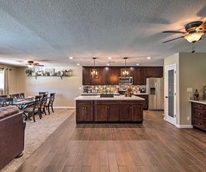 Lake Havasu Home w/ Private Pool by London Bridge! Lake Havasu United States