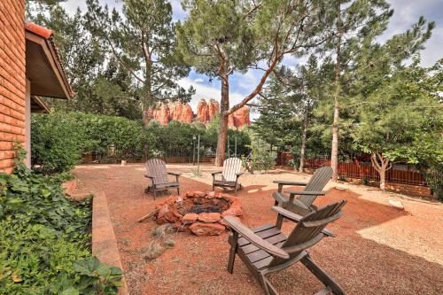 Photo of Modern W Sedona Home with Patio and Red Rock Views