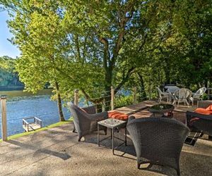Riverfront House w/Patio & Grill in Mtn Home! Gassville United States