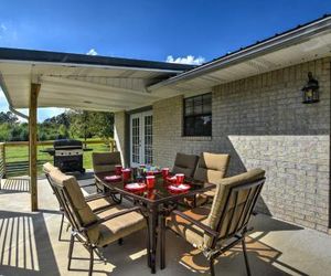 NEW! Kirby Home w/Patio Just North of Lake Greeson Glenwood United States