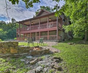 ‘Creekside Hideaway’ Home w/Fire Pit+Creek Access! Mountain View United States
