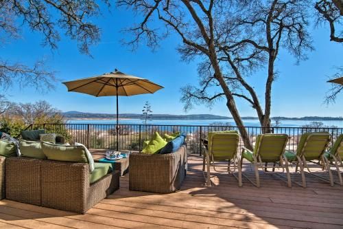Photo of Casa dAmore Extravagant Lakefront Villa!