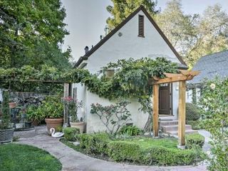 Updated Menlo Park English Tudor Garden Cottage!