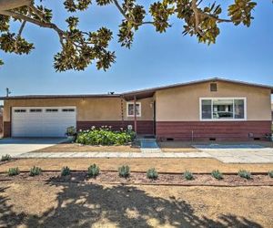 Oceanside Home w/Yard - 1.5 Miles to Beach! Oceanside United States