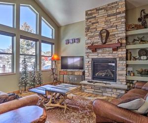 Estes Park House w/ Mtn Views - Mins to Downtown! Estes Park United States