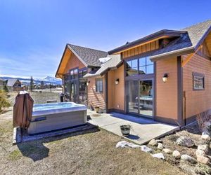 Mtn-View Fraser Home w/ Hot Tub - Near Skiing! Fraser United States