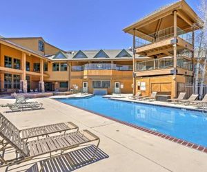 Granby Condo w/Pool Access - Mins to Hiking! Granby United States