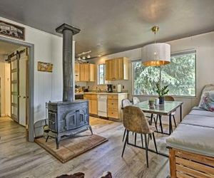 Grand Lake Cabin w/ Deck, Grill & Dock Access Grand Lake United States