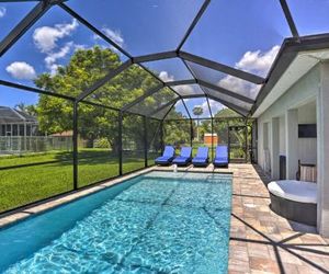 Cape Coral Home w/Lavish Patio & Private Pool Cape Coral United States
