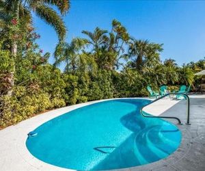Sand N Suds home Holmes Beach United States