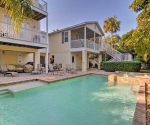 Holmes Beach Family Home w/Private Pool & 3 Decks! Holmes Beach United States