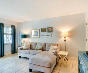 St. Pete Beach Condo w/Pool, 5-Min Walk to Beach! St. Pete Beach United States