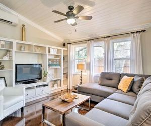 Chic Sarasota Cottage - Mins to Beach & Downtown! Sarasota United States