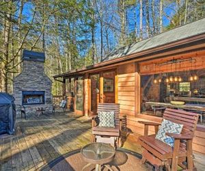 Blue Ridge Creekside Cabin w/ Hot Tub + Pier Blue Ridge United States