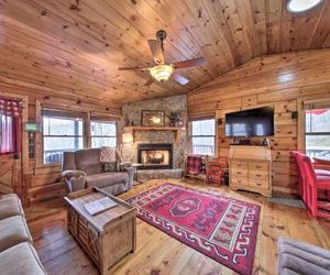 Cozy Ellijay Escape on Briar Creek w/ Hot Tub Ellijay United States