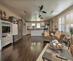 Modern House w/Private Yard in the Heart of Hilo! Hilo United States